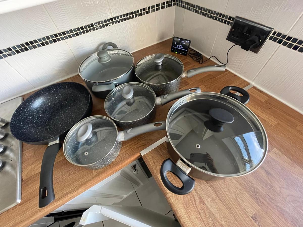 Holiday Home Cardiff City Sleeps 7 Extérieur photo